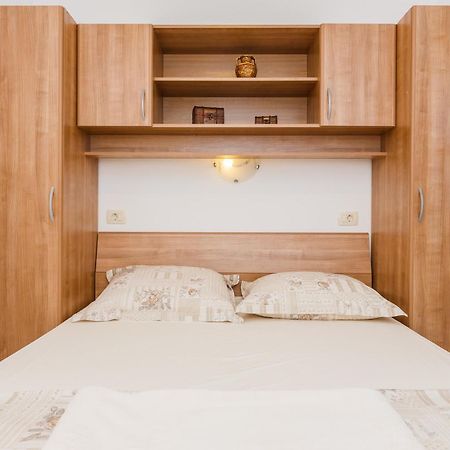 Apartments Viljac 特罗吉尔 外观 照片