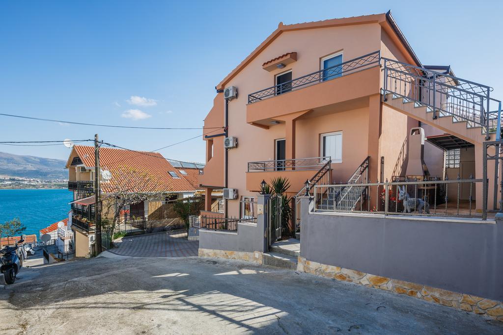 Apartments Viljac 特罗吉尔 外观 照片